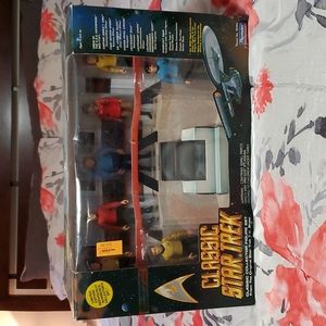 Classic Star Trek collector figure set.